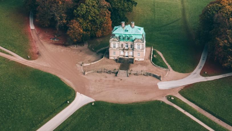 The royal hunting lodge, the Hermitage, in the Deer Park