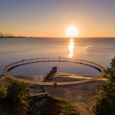 Sunrise at the Infinite Bridge outside Aarhus